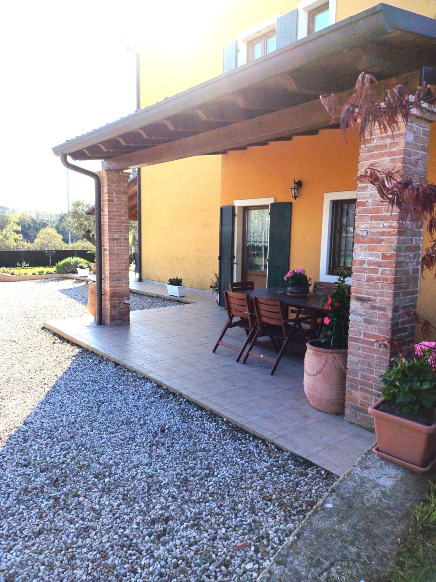 B&B Civico 61 Pastrengo Exterior foto